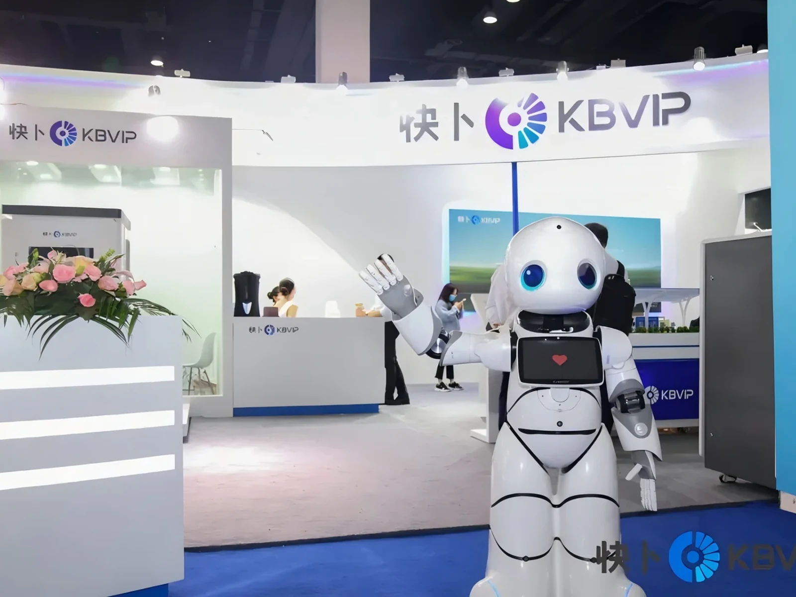 快卜｜聚合光储充势能，连接绿色新未来
